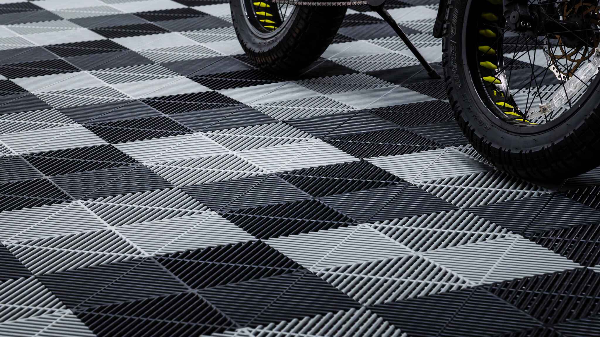 Interlocking Garage Floor Tiles vs Epoxy: Why Tile Wins Every Time
